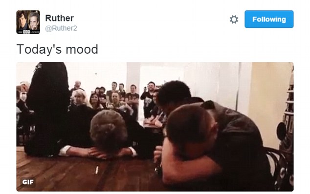 بالصور.. بريطانيون بعد طلاق اوروبا: حرائق في لندن